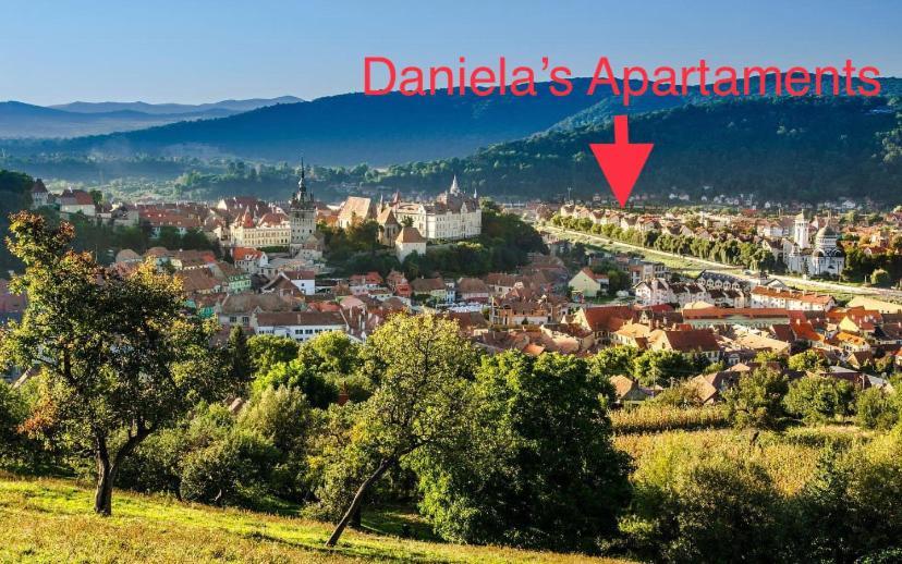 Daniela'S Apartaments Сигишоара Экстерьер фото